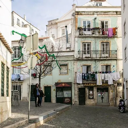 Alfama Лиссабон